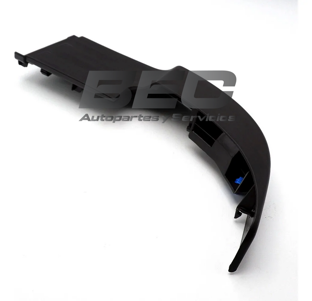 Moldura Parachoque Trasero Izquerdo Toyota Hilux 2016-2024